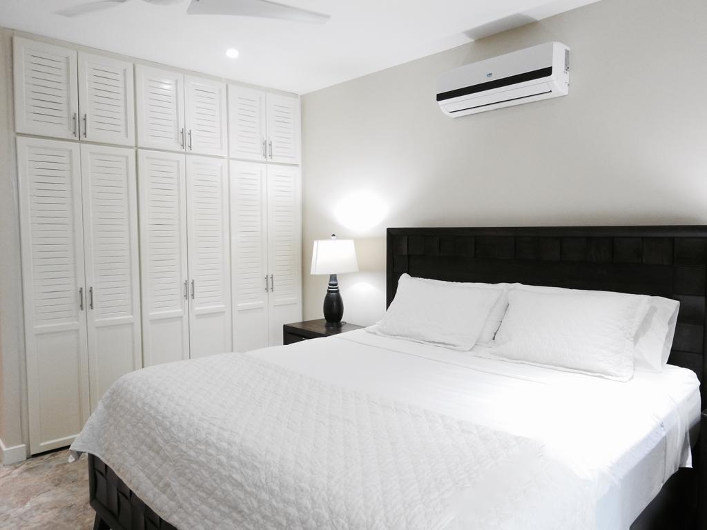 The Elephant Castle Beach Front Penthouse مانويل أنطونيو المظهر الخارجي الصورة