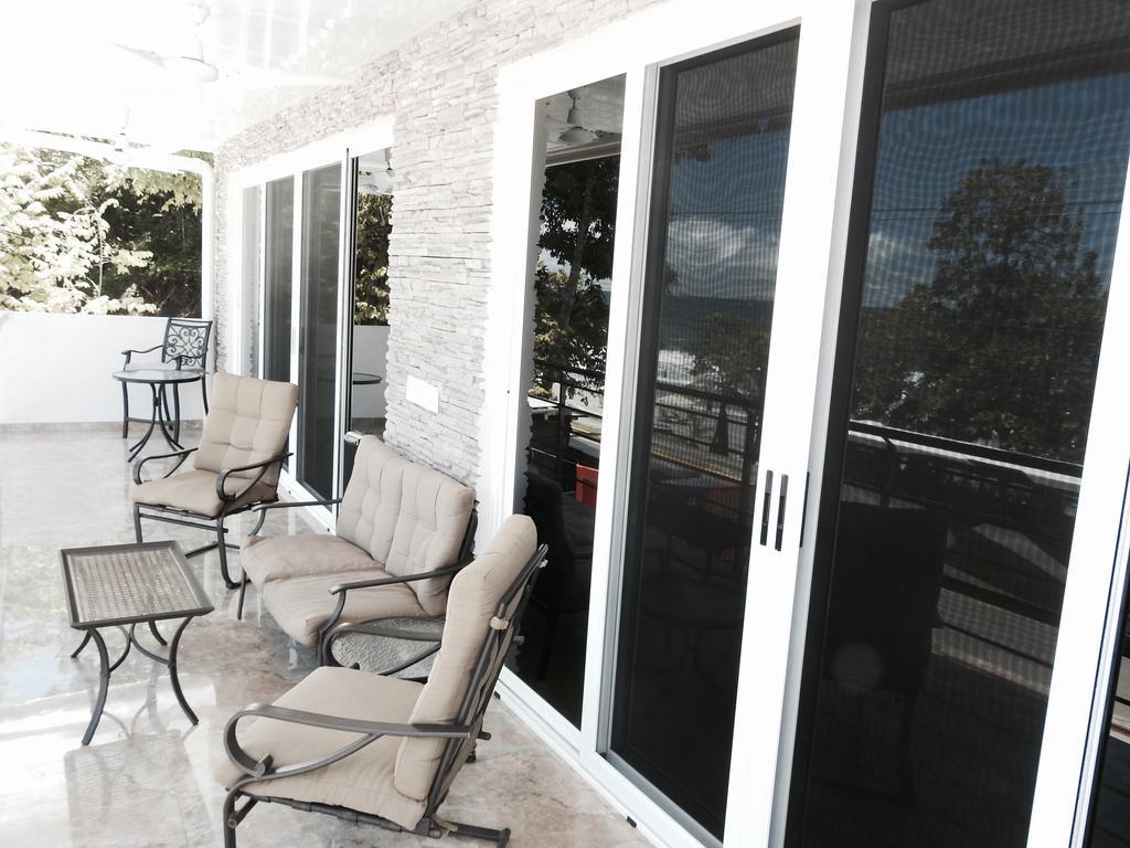 The Elephant Castle Beach Front Penthouse مانويل أنطونيو المظهر الخارجي الصورة